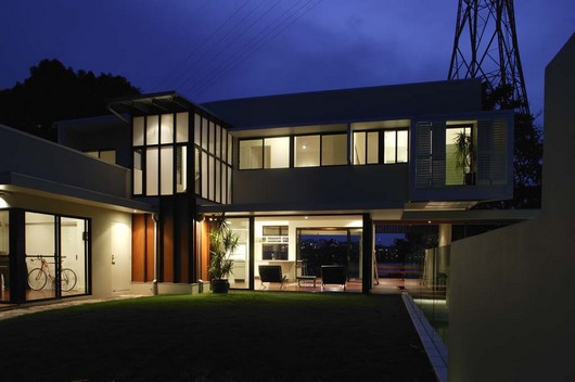 Bligh Voller Neild C Australia | House for S & P C Brisbane